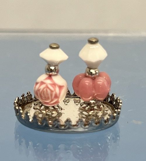 Mirrored Perfume Tray with Two Bottles (Pink) cb111g