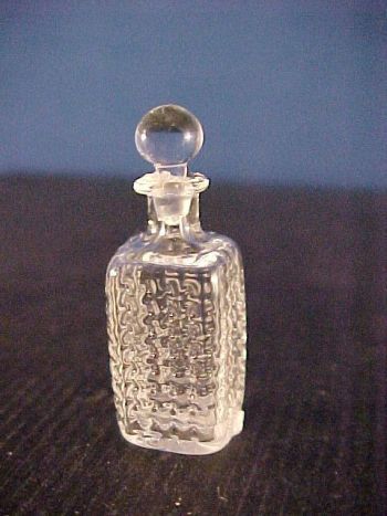 Old English Hobnail Square Decanter fa0109