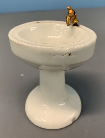 Old China Bathroom Sink HOM1020