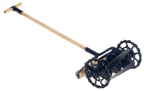 Old Fashioned Lawnmower, Black G8633