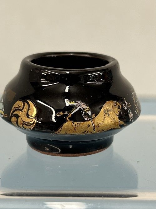 Oriental Planter or Pond mn638