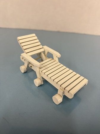 Outdoor White Lounge Chair mc05444