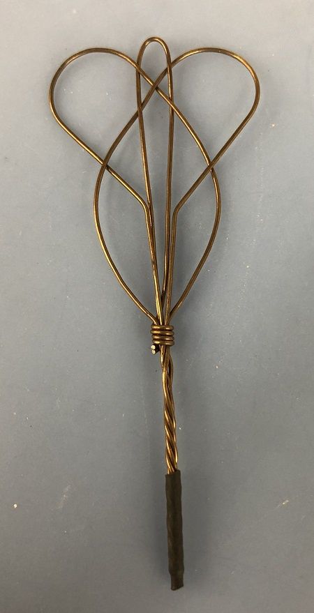 Old Fashion Rug Beater mc04314