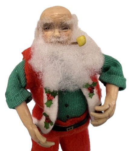 Old German Santa Smoking a Pipe mc00900