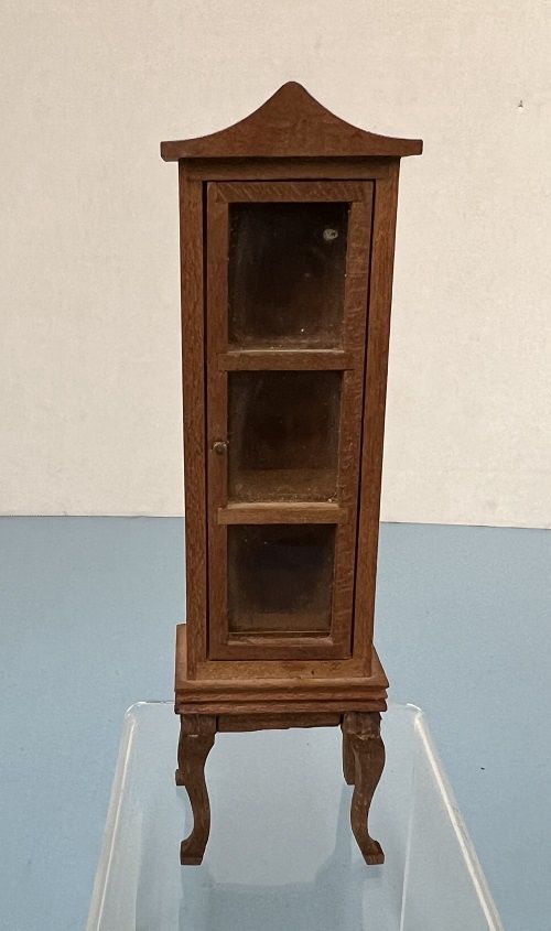 Old Shackman Display Cabinet mn250