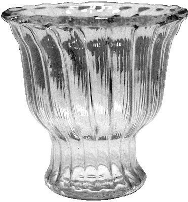 Pedestal Glass Ribbed Bowl hb139