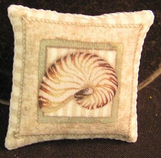 Pillow - Seashell in Rope Frame 2 PIL345