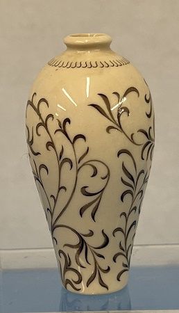 Oriental Tall Vase with Floral Design ala609