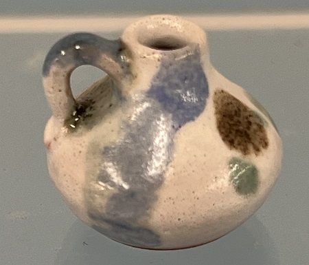 Pair of Ceramic Jugs with Handles ala1052