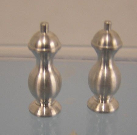 Pewter Salt and Pepper Shakers mc06008a