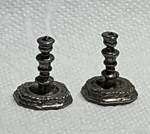 Pair of Silver Tone Candlesticks with Hexagon Rope Trim Base mc031207