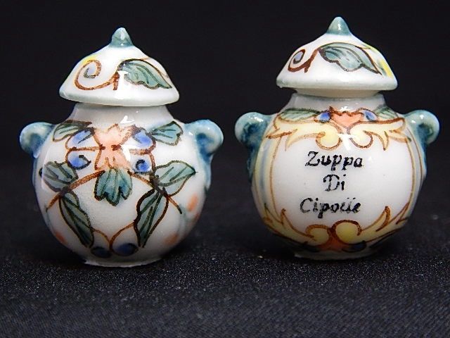 Pair of Soup Pots a3003l