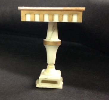 Petite Princess Pedestal Table pp44271