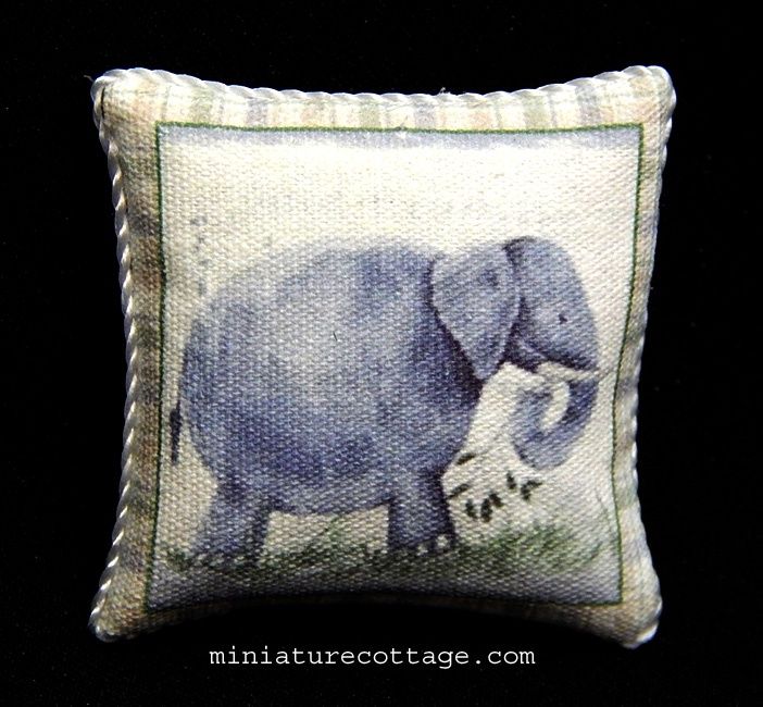 Pillow - Baby Safari - Elephant IBpil235