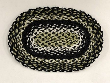 Oval Rug in Black, white and sage mc03441