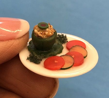 Pepper Filled with Tuna Salad dhs9549