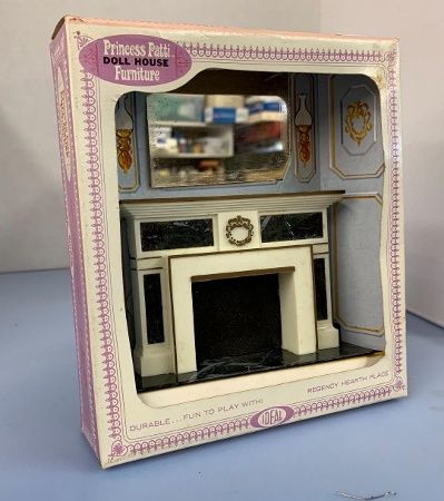 Petite Princess Regency Fireplace pp4483-4