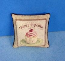 Pillow - Cupcake - Cherry PIL341