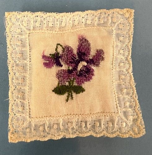 Pillow with Embroidered Violets mn502
