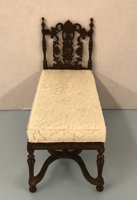 Recamier Sofa (Bespaq?) hom048