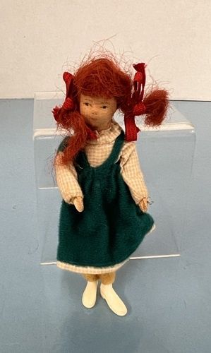 Red Haired Girl Doll MC031455