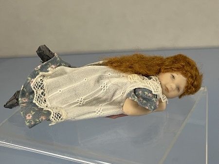 Red Headed Little Girl Laying Down MC04117