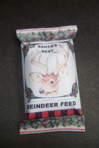 Reindeer Feed Bag XML27