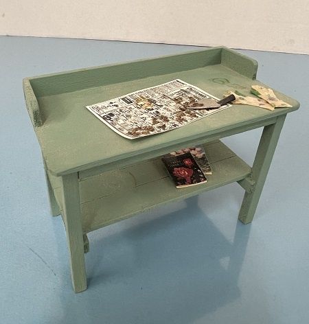 Potting Shed Table with Accessories msc1996
