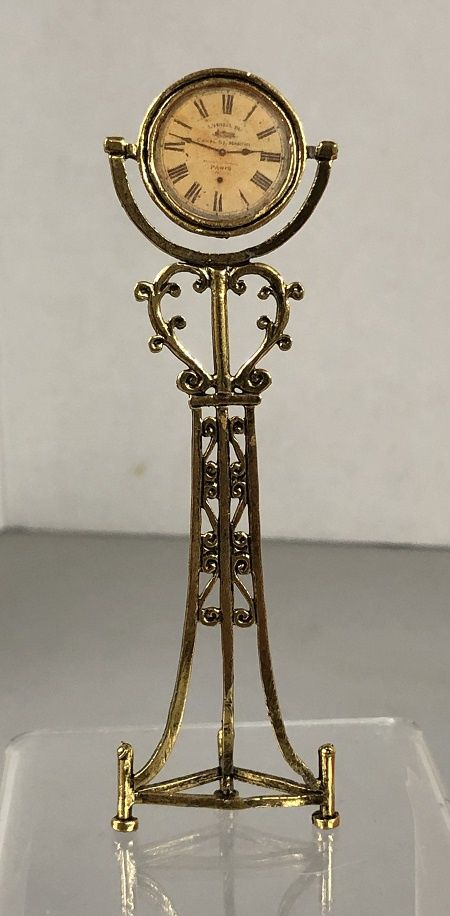 Pub Clock/ light face bt0183-1