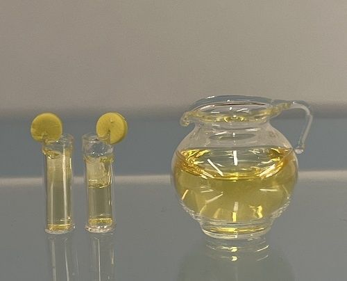 Pitcher of Lemonade with Two Filled Glasses mc195xa