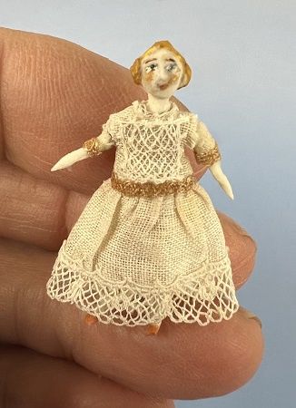 Primitive Early American Doll mc04156