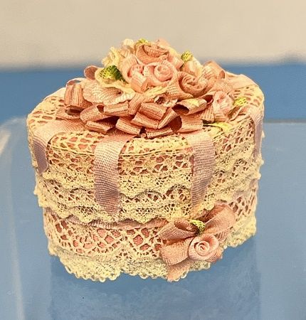 Pink and Cream Hat Box JG0025