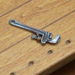 Pipe Wrench stt812