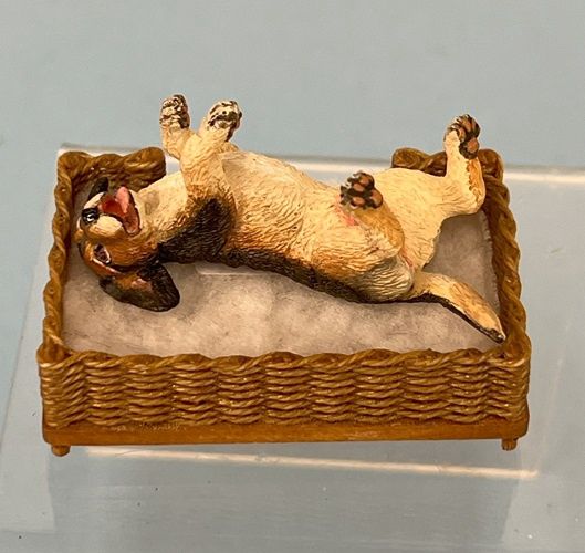 Playing Dog by Leslie Frick mc031255
