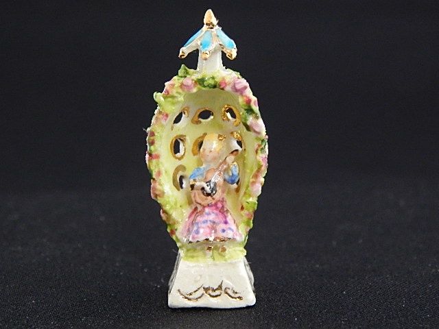 Porcelain Egg vc16