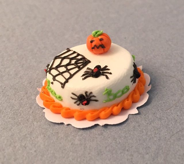 Pumpkin Halloween Spider Web Cake BDk1457