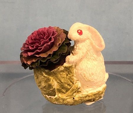 Rabbit Planter with Cabbage Rose stu63193