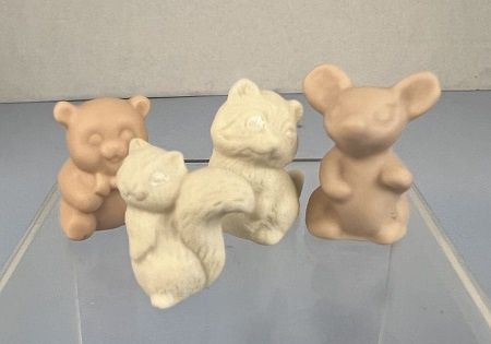 Random Animals (4) in Porcelain mc04823