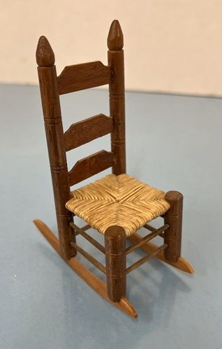 Rocking Chair with Woven Seat mc03282