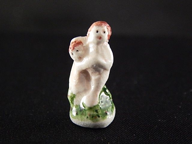 Ron Benson Figurine 496 lh496