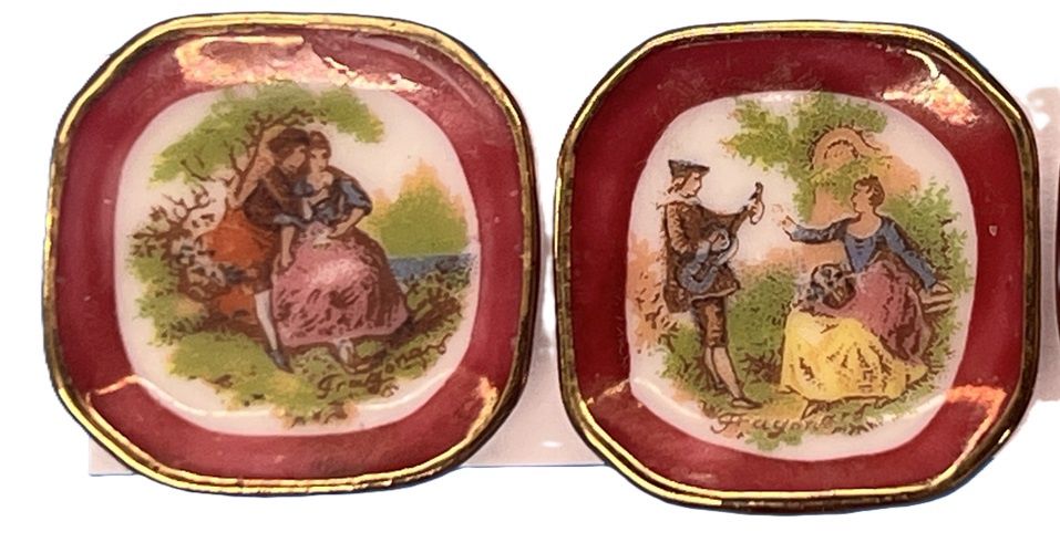 Set of Small Square Plates w/Red and Gold Trim cn435
