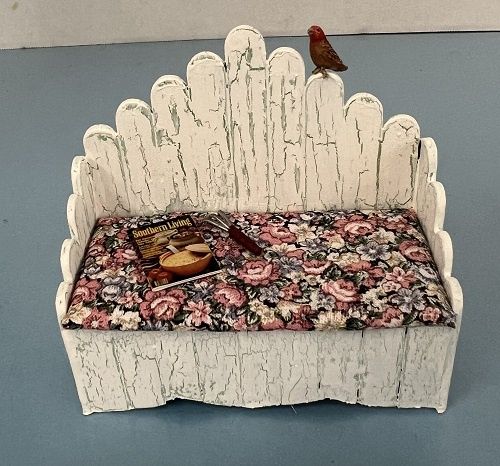 Shabby Chic Garden Bench with Red Bird on the Back mc0316123