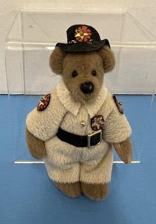 Sheriff Bear by World of Bears ala630