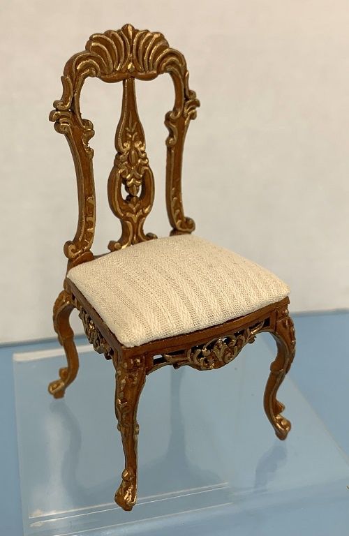 Side Chair with Gold Accents bes6551