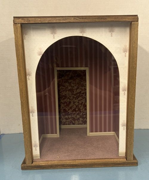 Roombox with Arched Front mc1919x