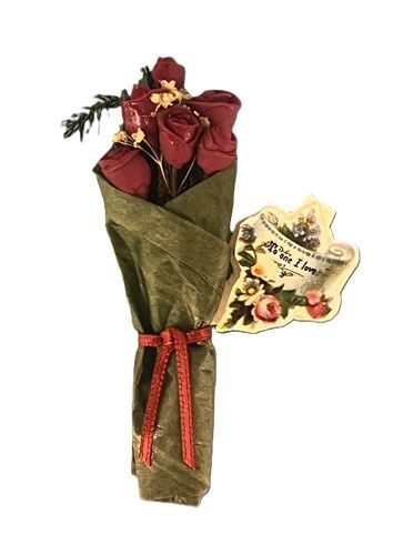 Roses Wrapped in Green Tissue Paper with Victorian Card cp0010