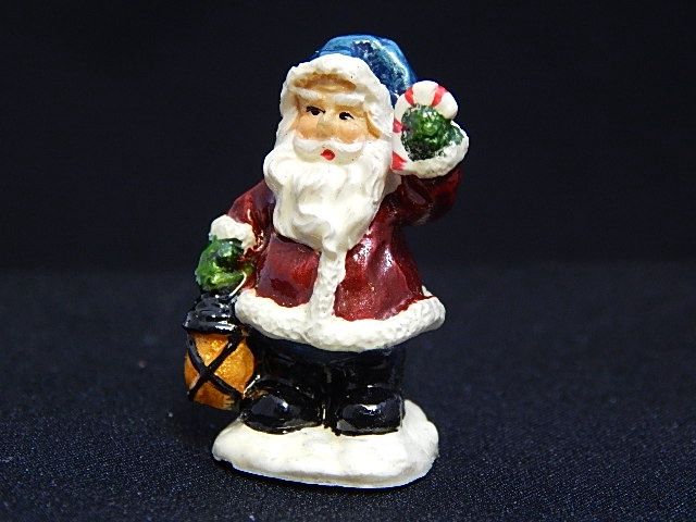Santa 3 Resin pmx16