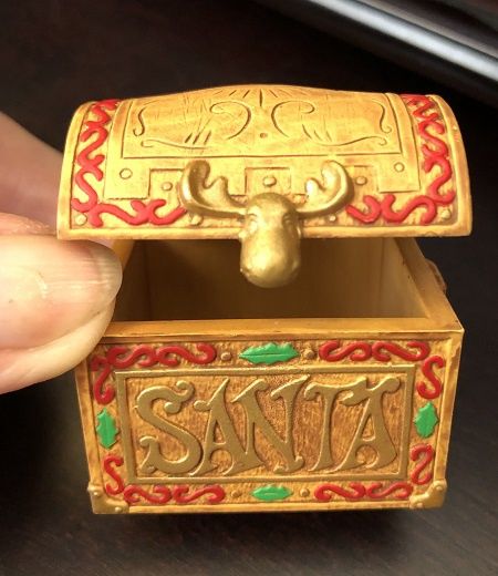 SANTA'S TOY BOX qx15392