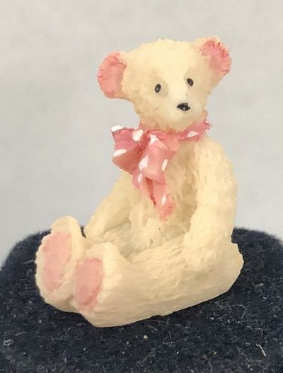 Sitting Bear with Pink Bow jkol006p