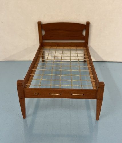 Rope bed by W. Kerry mc030837